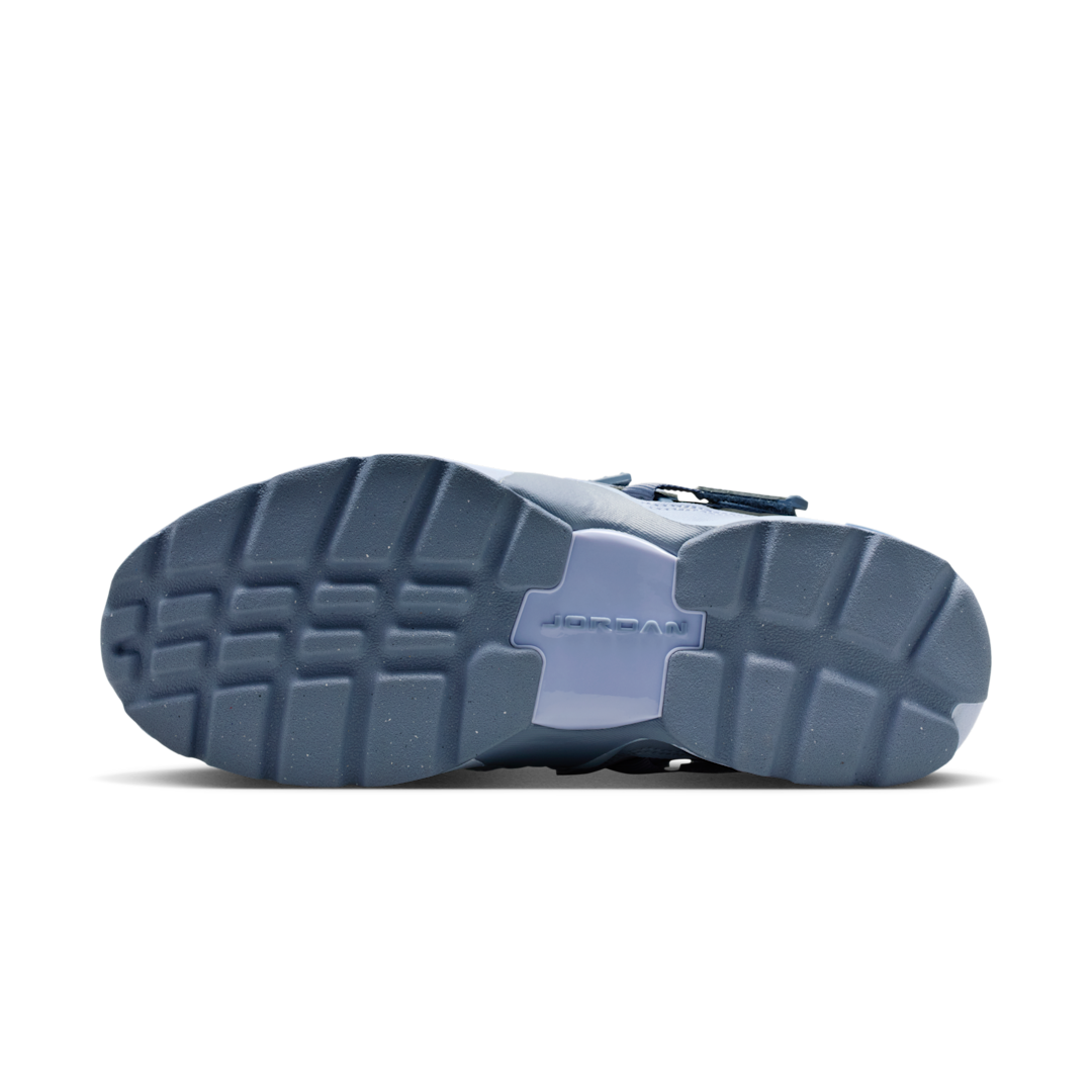 Overkicks - Air Jordan Trunner LX Ghost Ashen Slate (HQ2164-010) - detalle suela