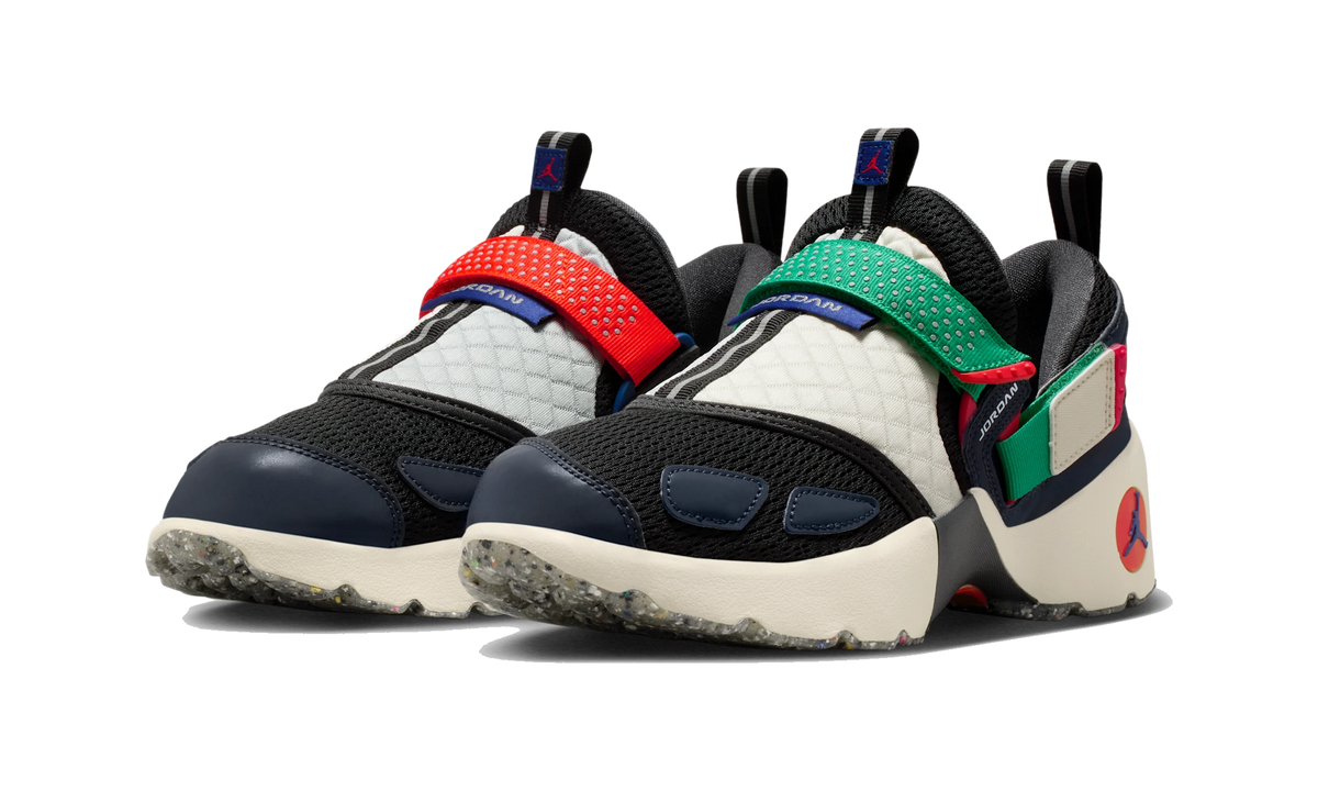Overkicks - Air Jordan Trunner LX Rare Air (IM6531-001) - vista trasera