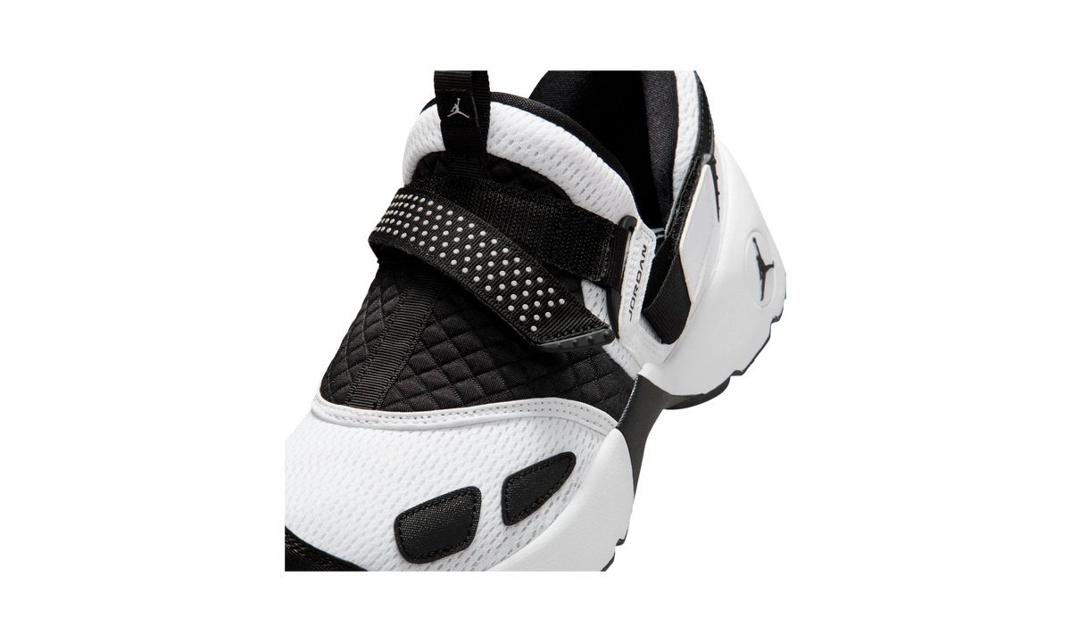 Overkicks - Air Jordan Trunner LX White Black (HQ2164-100) - detalle lateral interior