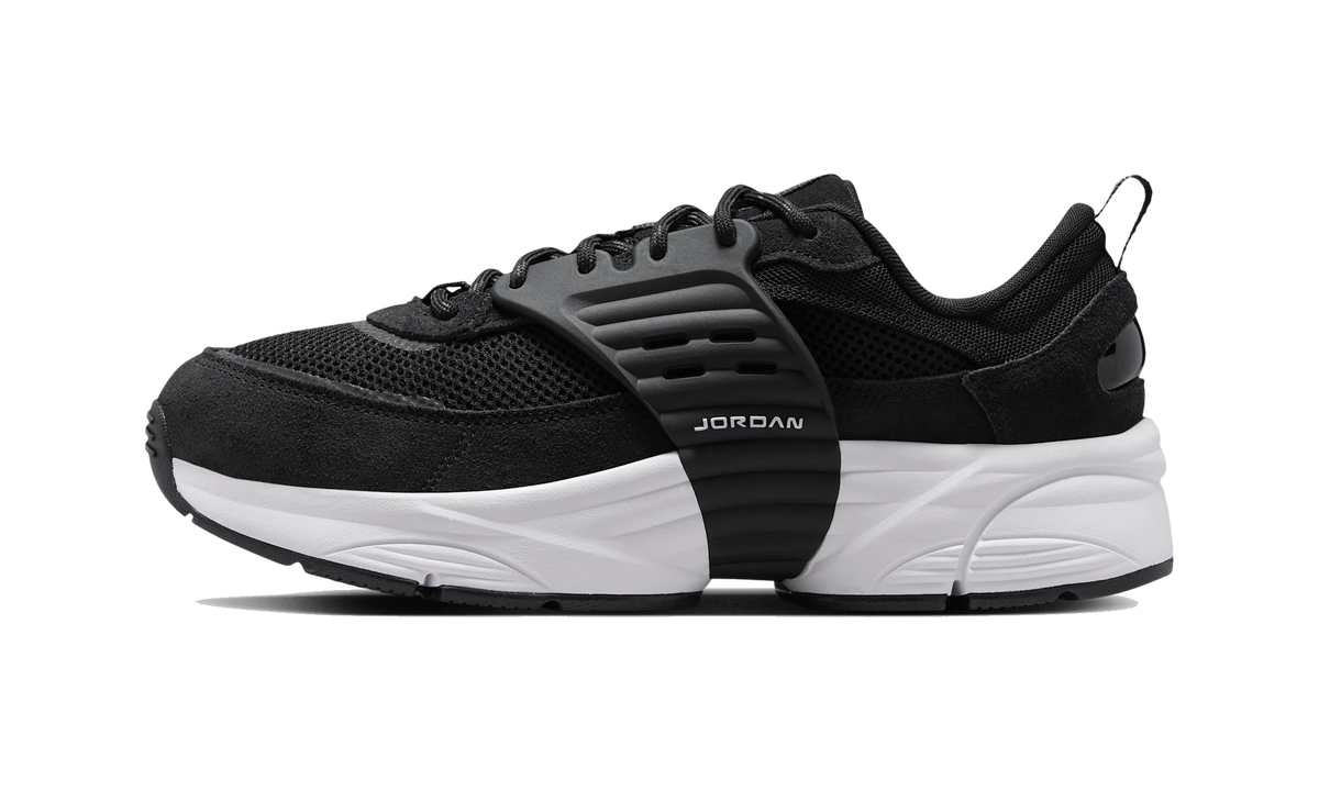 Overkicks - Air Jordan Trunner O/S Black White (IB3722-008) - vista lateral