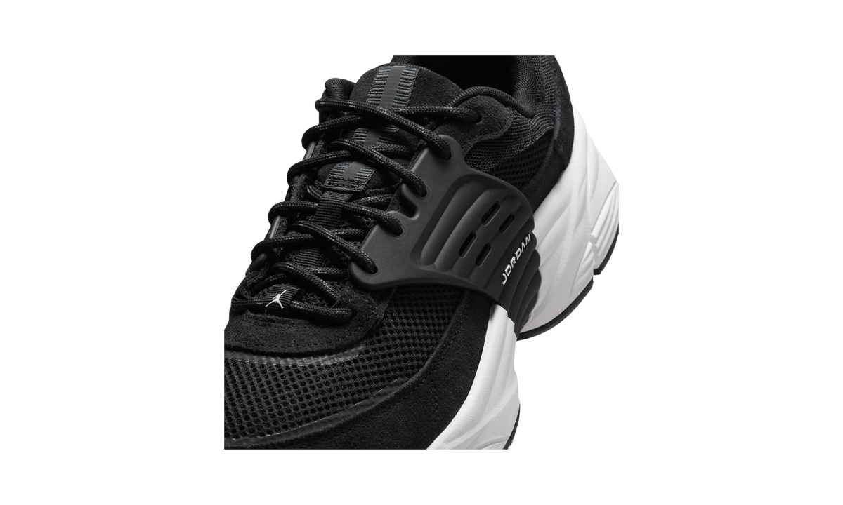 Overkicks - Air Jordan Trunner O/S Black White (IB3722-008) - detalle lateral interior