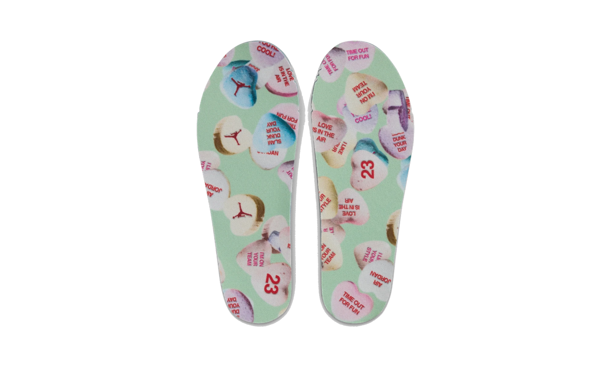Overkicks - Air Jordan Trunner O/S Candy Hearts (II6531-600) - detalle