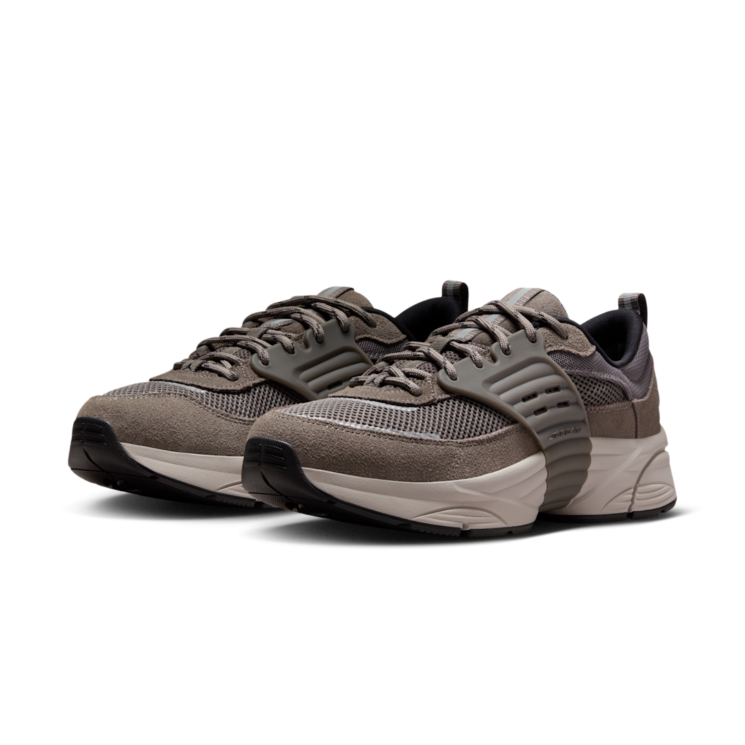 Overkicks - Air Jordan Trunner O/S Cave Stone (IB3722-201) - vista trasera