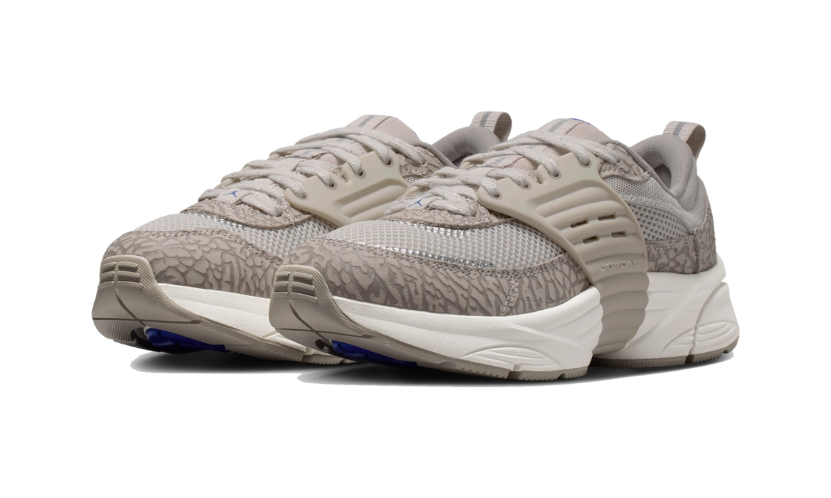 Overkicks - Air Jordan Trunner O/S Elephant Print (IR1839-001) - vista trasera