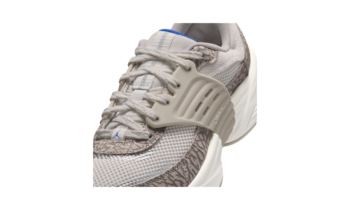 Overkicks - Air Jordan Trunner O/S Elephant Print (IR1839-001) - detalle lateral interior
