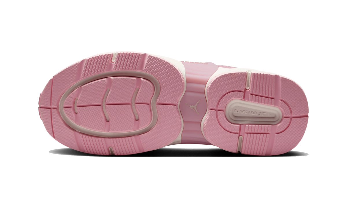 Overkicks - Air Jordan Trunner O/S Iced Carmine Phantom (IR1839-607) - par completo