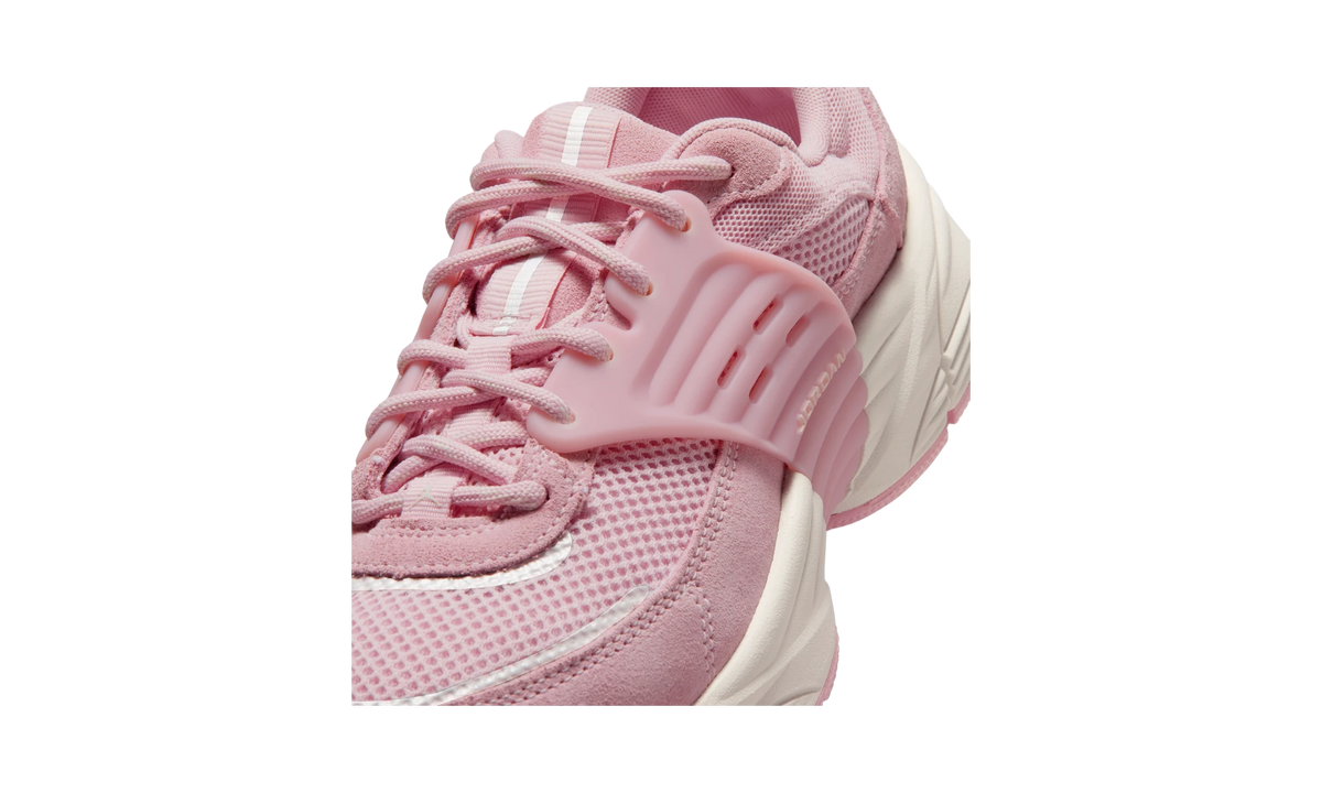 Overkicks - Air Jordan Trunner O/S Iced Carmine Phantom (IR1839-607) - detalle lateral interior