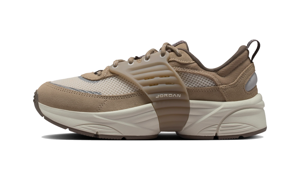 Overkicks - Air Jordan Trunner O/S Khaki Pale Ivory (IR1839-200) - vista lateral