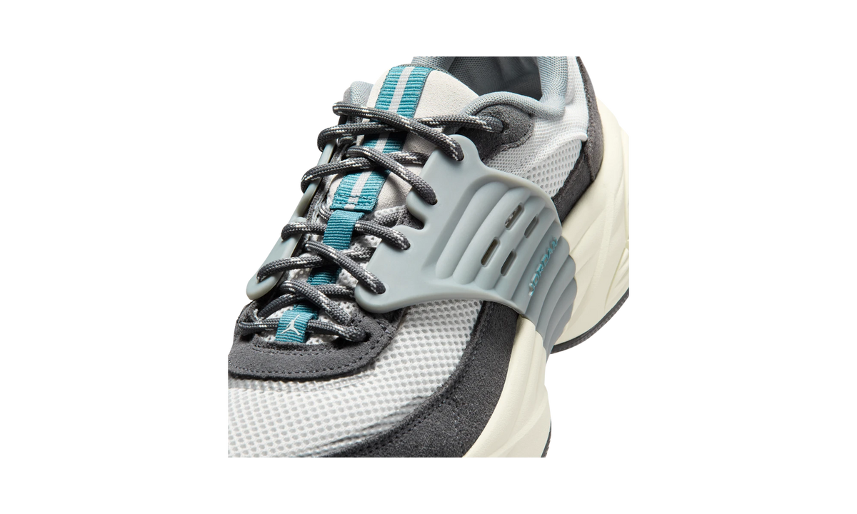 Overkicks - Air Jordan Trunner O/S Photon Dust Cool Grey Ash Green (IB3722-009) - detalle lateral interior