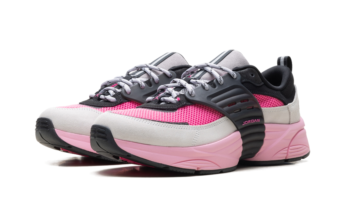 Overkicks - Air Jordan Trunner O/S Wolf Grey Pink Blast (IB3722-002) - vista trasera