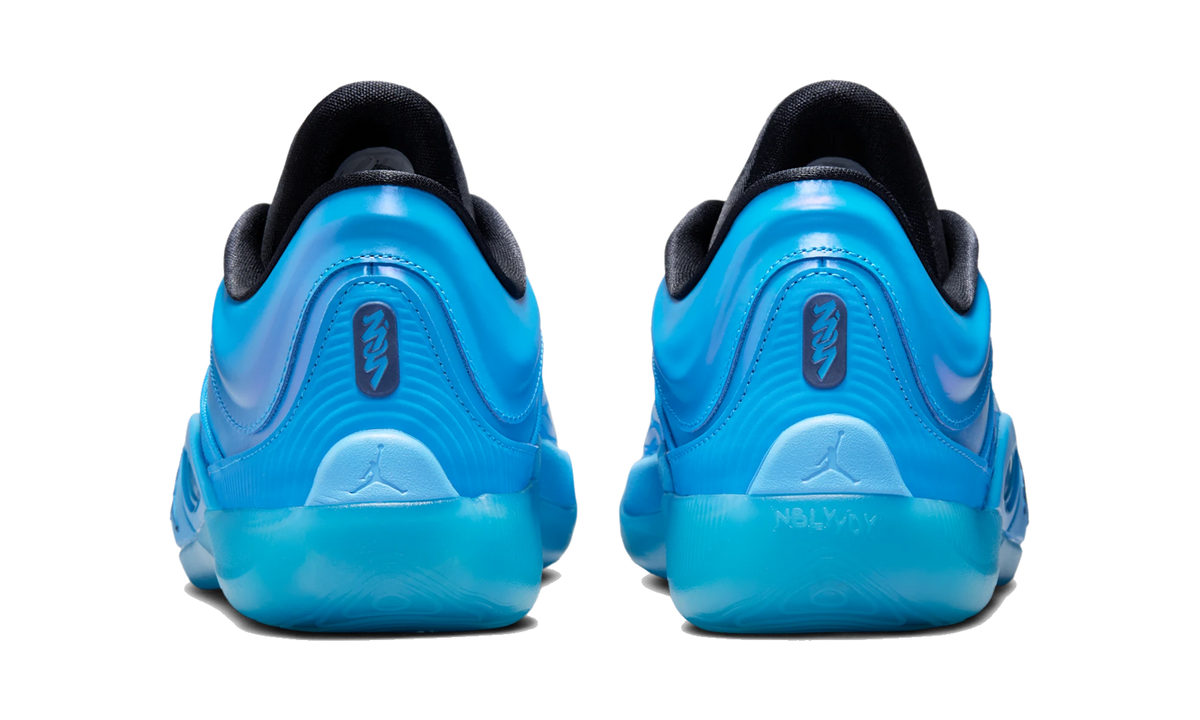 Overkicks - Air Jordan Zion 4 Iridescence (FB1802-400) - detalle talón