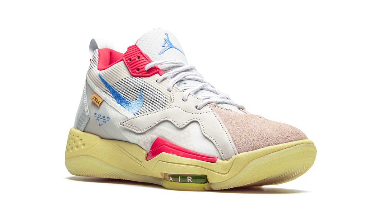 Overkicks - Air Jordan Zoom 92 Union Guava Ice (DA2553-800) - detalle lateral interior