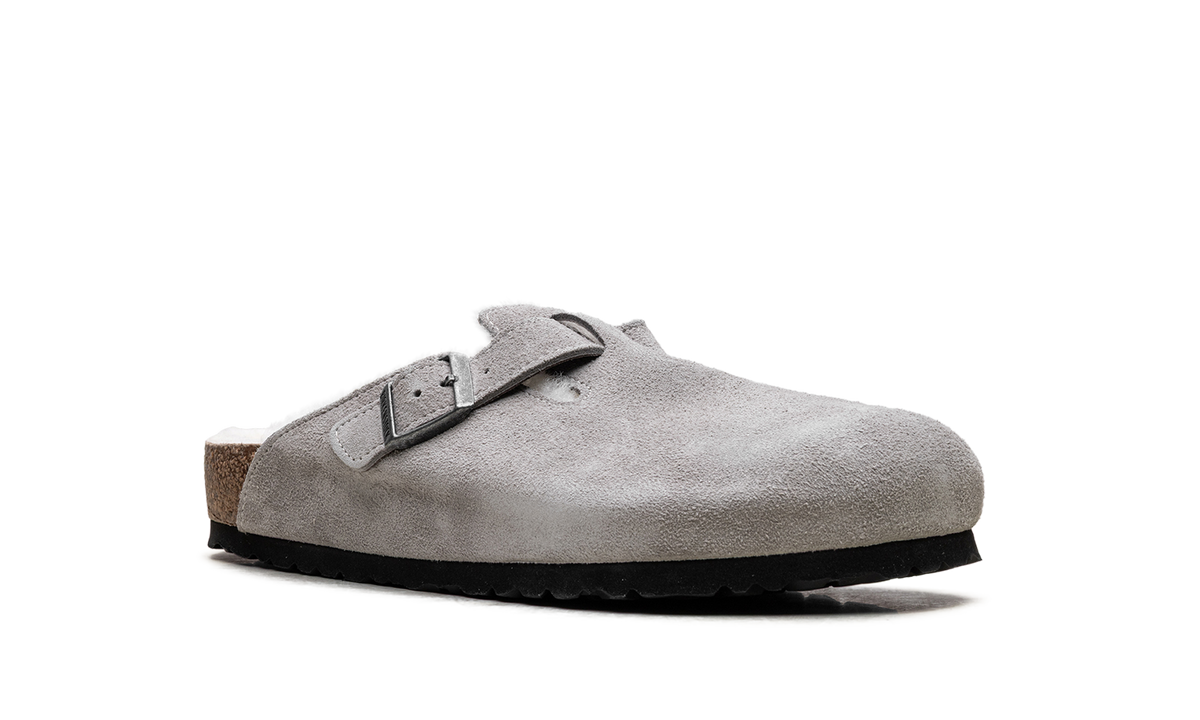 Overkicks - Birkenstock Boston Shearling Suede Stone Coin (1017650/1017651) - detalle lateral interior