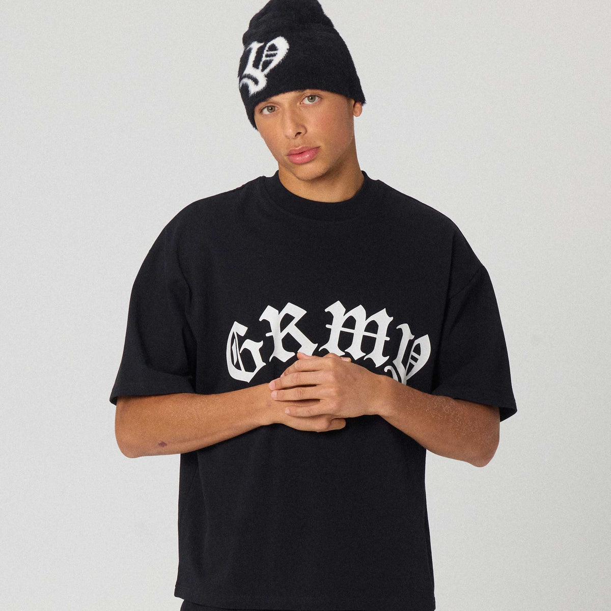 Overkicks - Camiseta Rise Above Boxy Black (GABT818-BLK) - imagen 3