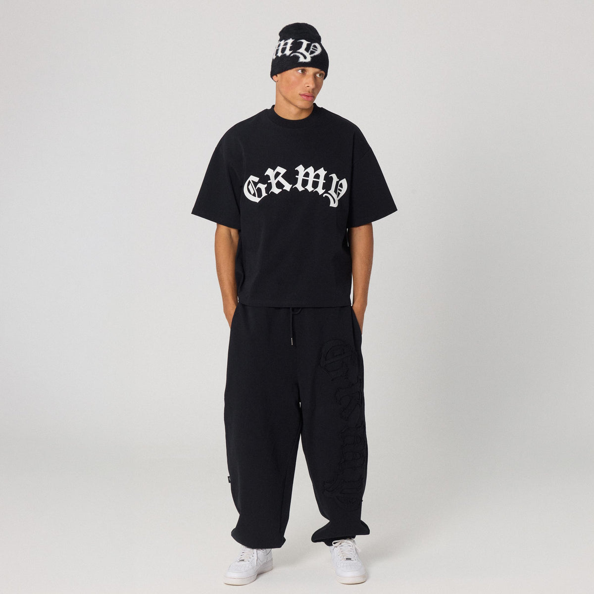 Overkicks - Camiseta Rise Above Boxy Black (GABT818-BLK) - imagen 4