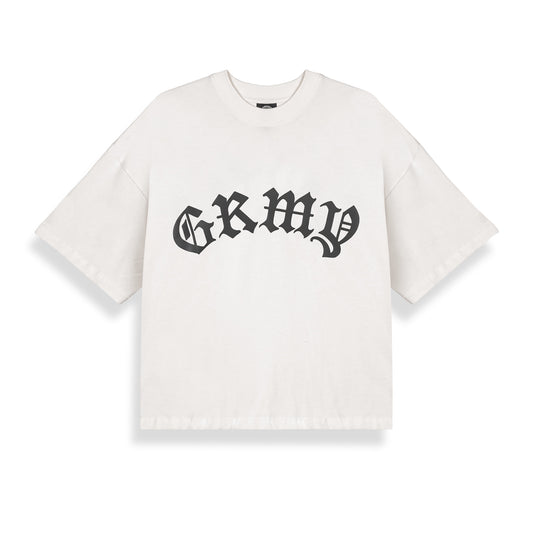 Overkicks - Camiseta Rise Above Boxy Off White (GABT818-OWHT) - vista frontal