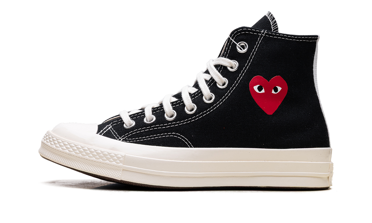 Overkicks - Converse Chuck Taylor All Star 70 Hi Comme des Garcons PLAY Single Heart Black (A08801C/AZ-K129-001-1) - vista lateral