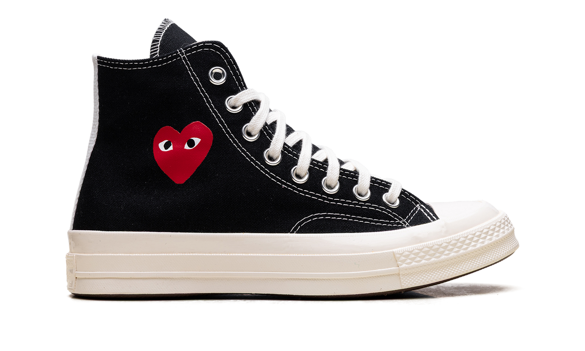 Overkicks - Converse Chuck Taylor All Star 70 Hi Comme des Garcons PLAY Single Heart Black (A08801C/AZ-K129-001-1) - detalle talon