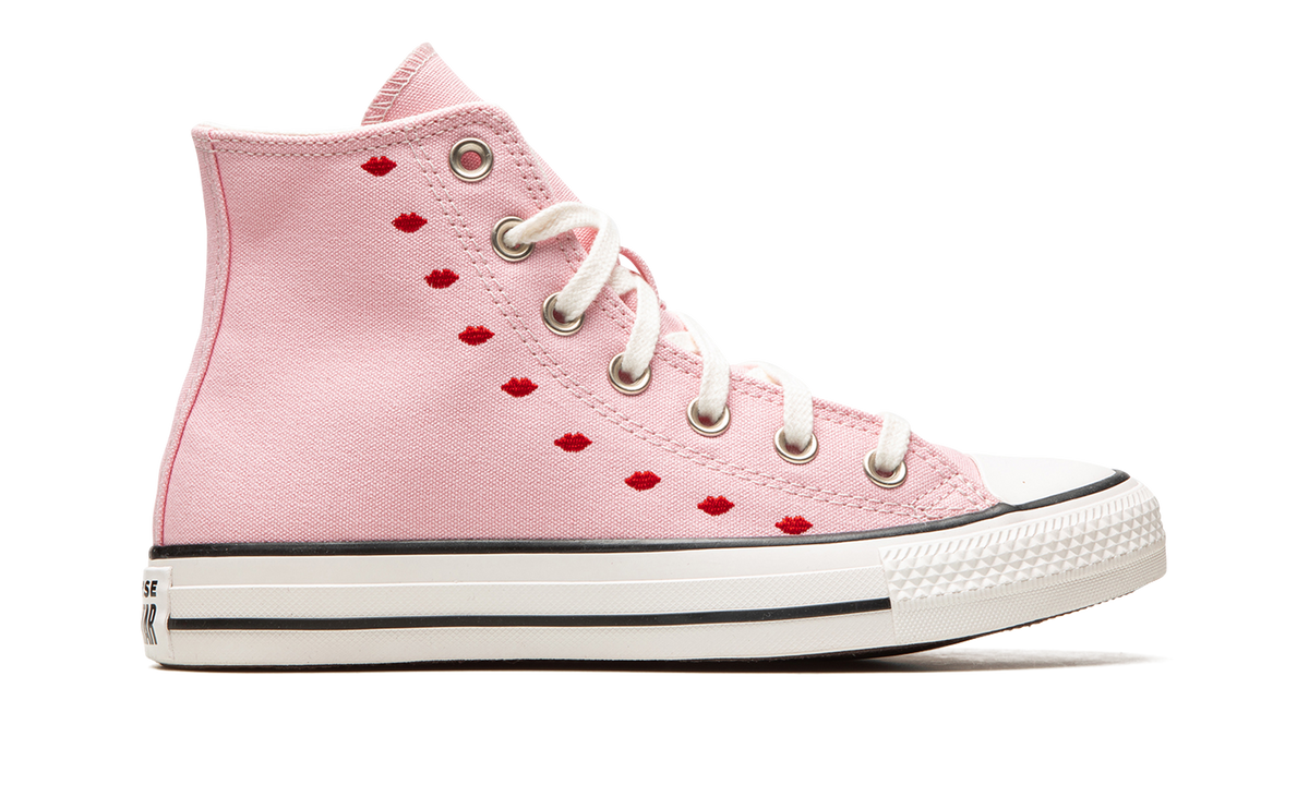 Overkicks - Converse Chuck Taylor All Star Hi Embroidered Hearts Pink (Womens) (A01603F/A01603C) - detalle talon