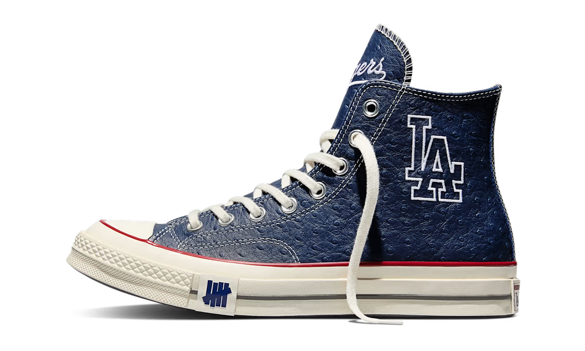 Overkicks - Converse Chuck Taylor All Star Hi Undefeated x Los Angeles Dodgers Ostrich (A19846C) - vista lateral