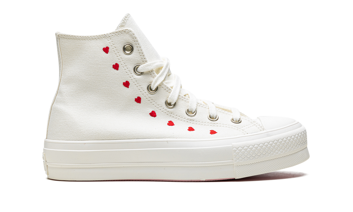 Overkicks - Converse Chuck Taylor All Star Lift Hi White Red (Womens) (A01599C) - detalle talon
