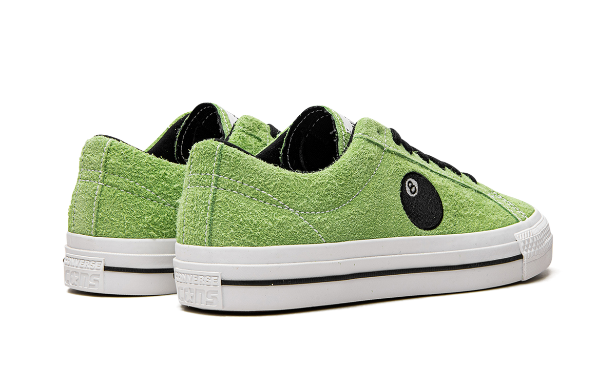Overkicks - Converse One Star Pro Ox Stussy 8-Ball (A03712C) - par completo