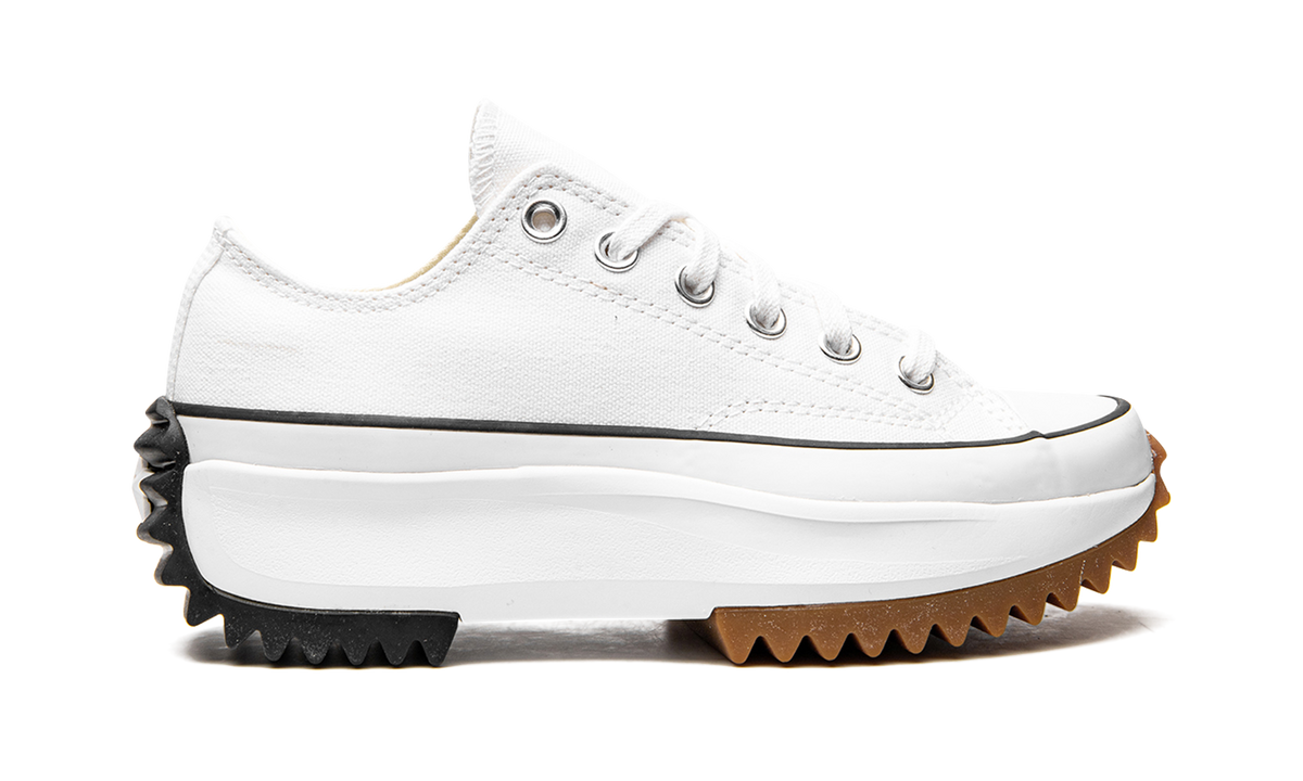 Overkicks - Converse Run Star Hike Ox White Black Gum (168817C) - detalle talon