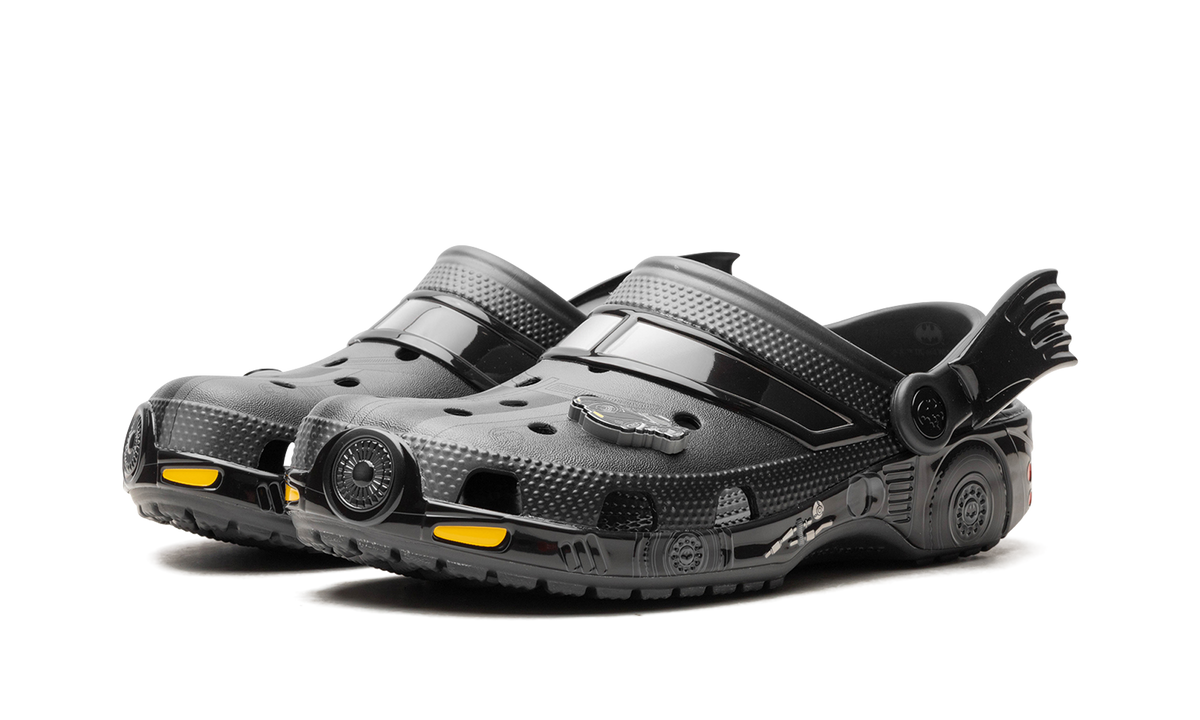 Overkicks - Crocs Classic Clog Batmobile (210219-001) - vista lateral