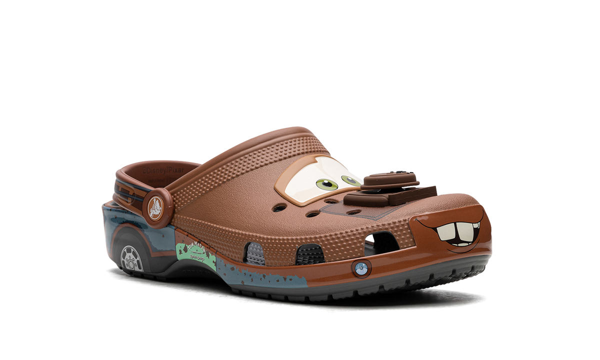 Overkicks - Crocs Classic Clog Mater (209371-0DA) - detalle Jibbitz