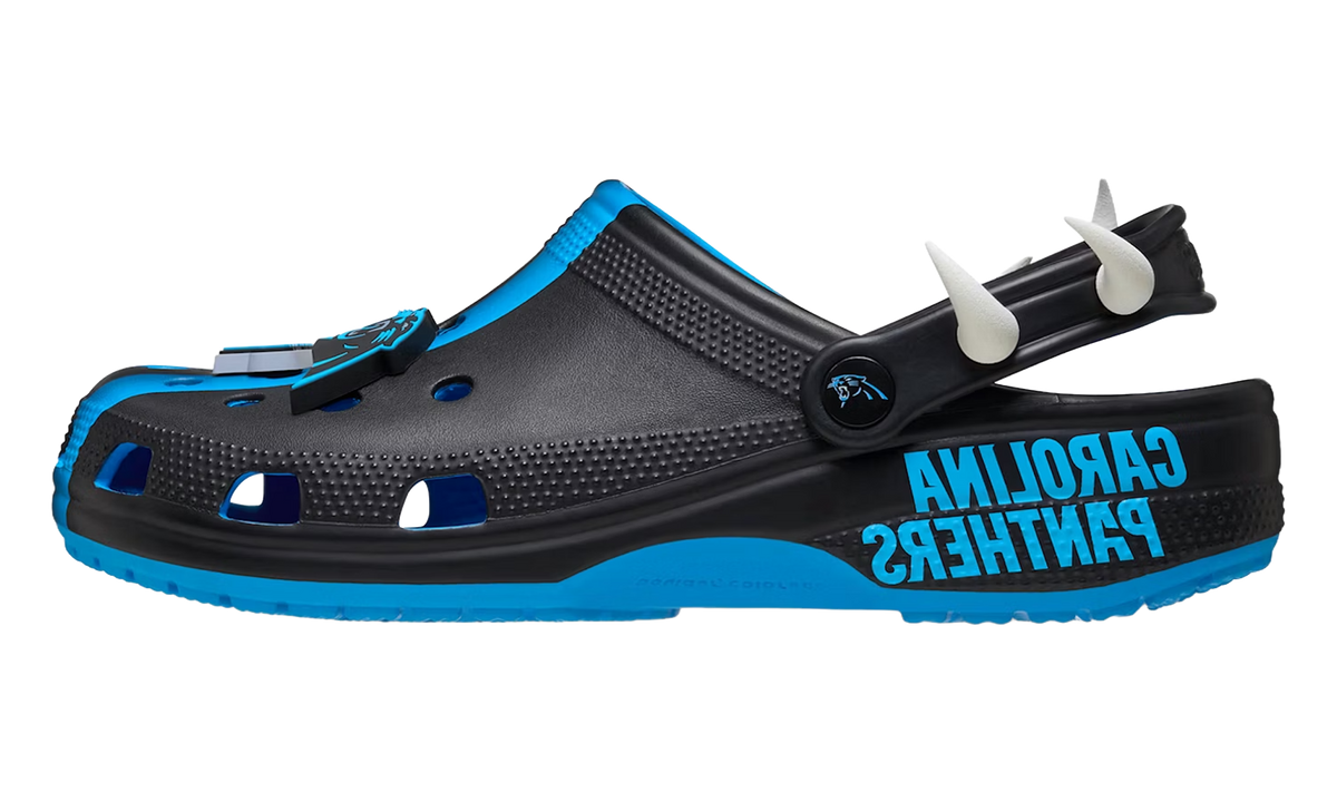 Overkicks - Crocs Classic Clog NFL Carolina Panthers (213167-90H) - vista lateral