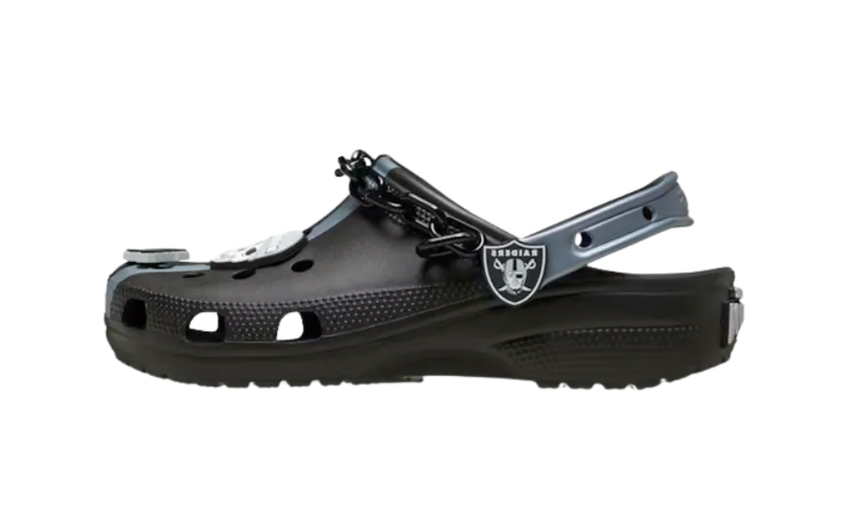 Overkicks - Crocs Classic Clog NFL Las Vegas Raiders (212450-90H) - vista lateral