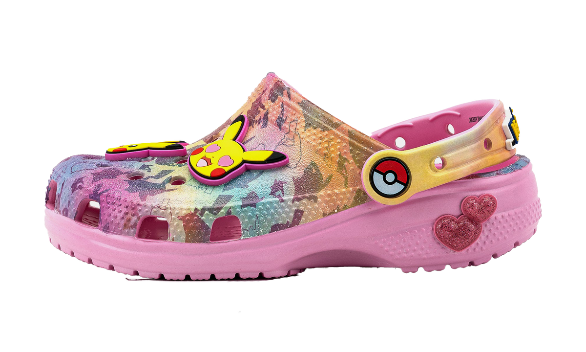 Overkicks - Crocs Classic Clog Pokémon Pikachu Pink (Kids) (211229-90H) - vista lateral