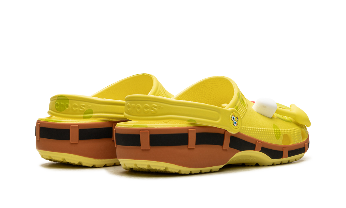 Overkicks - Crocs Classic Clog SpongeBob SquarePants (209824-7HD) - par completo