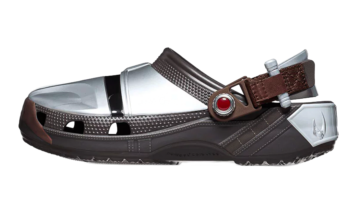 Overkicks - Crocs Classic Clog Star Wars The Mandalorian (212997-90H) - vista lateral