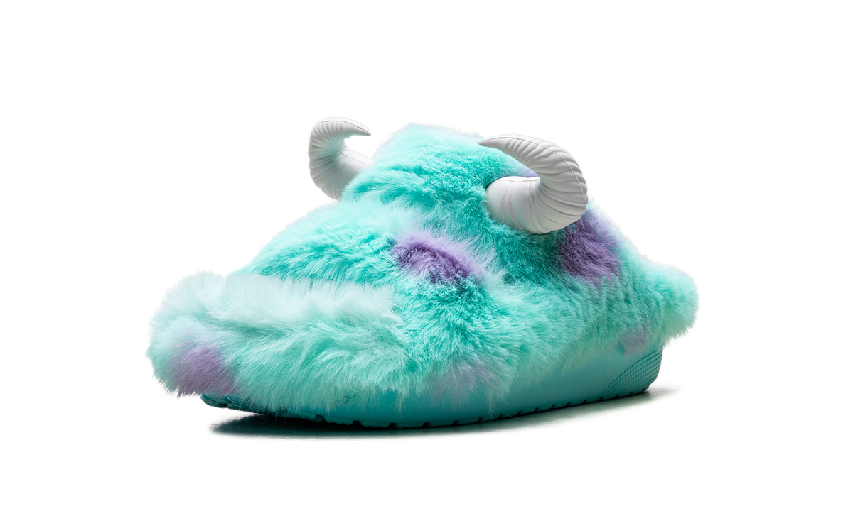 Overkicks - Crocs Classic Cozzzy Sandal Monsters Inc. Sulley (210877-90H) - detalle suela