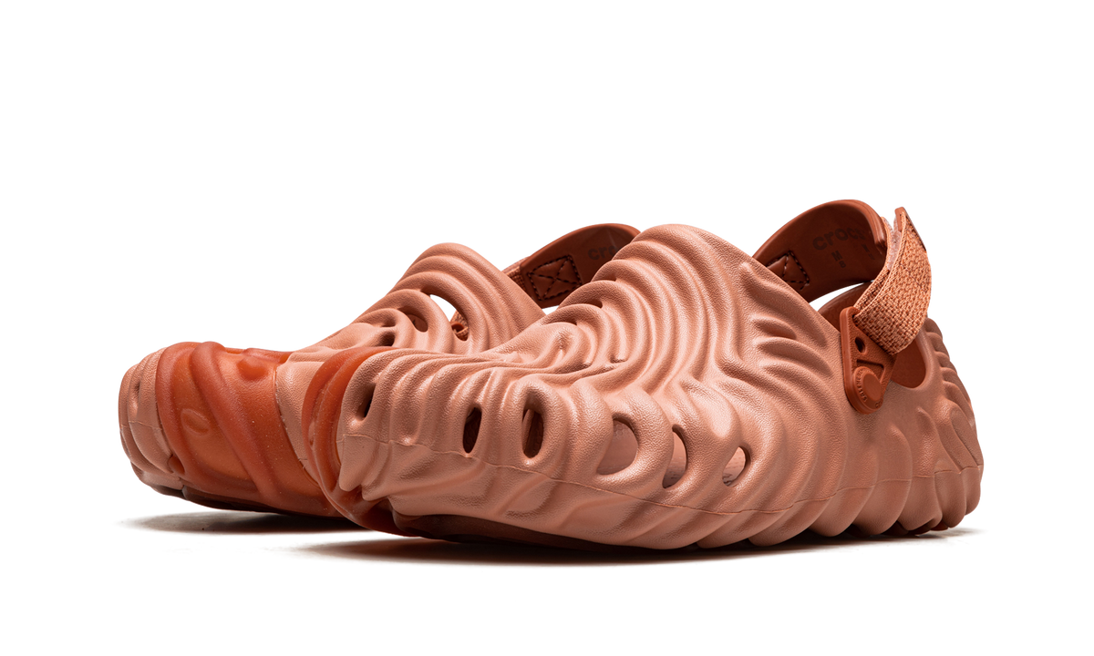 Overkicks - Crocs Pollex Clog by Salehe Bembury Kuwata (207393-6RL) - vista trasera