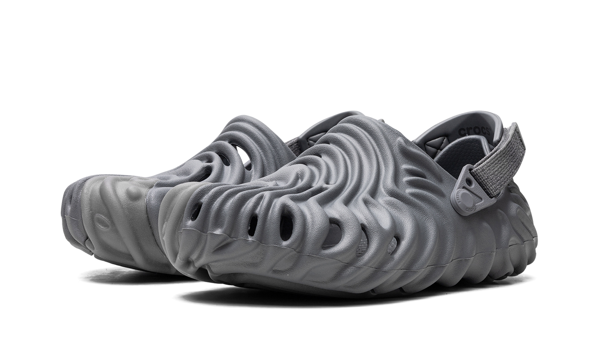 Overkicks - Crocs Pollex Clog by Salehe Bembury Niagara (207393-1MA) - vista trasera