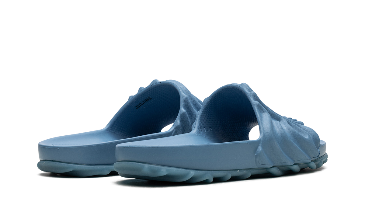Overkicks - Crocs Pollex Slide by Salehe Bembury Tashmoo (208685-4OH) - par completo