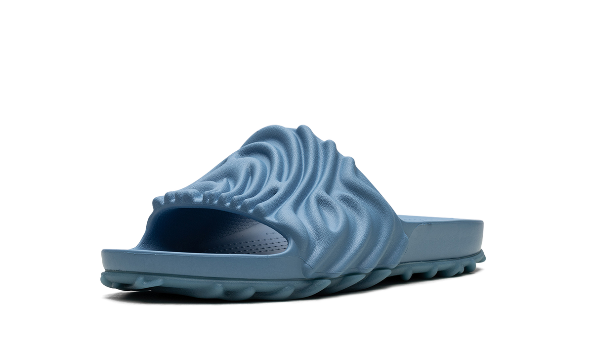 Overkicks - Crocs Pollex Slide by Salehe Bembury Tashmoo (208685-4OH) - detalle suela