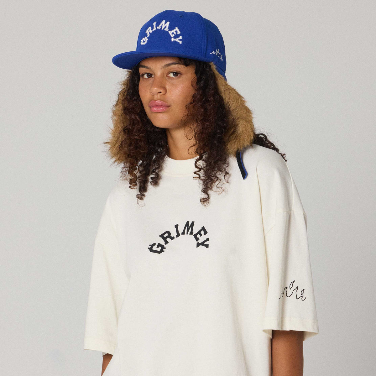 Overkicks - Gorra The Infamous Fur Trapper Fited Royal Blue (GTFC465-RBLU) - imagen 8