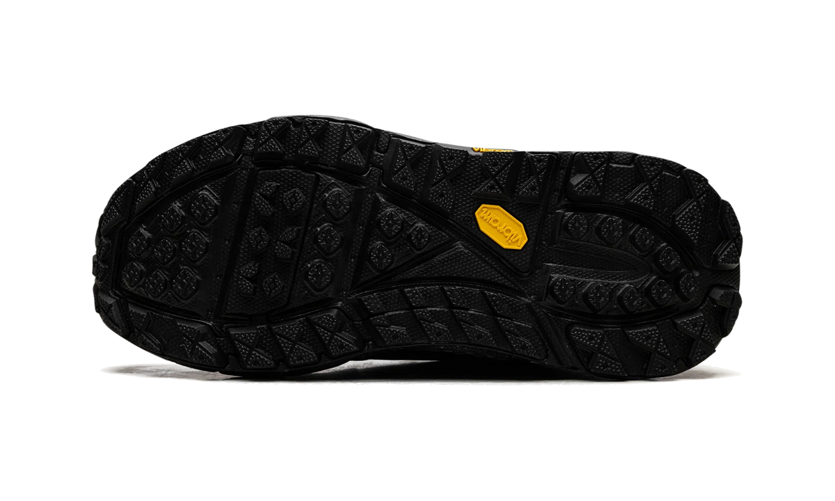 Overkicks - Hoka One One Tor Summit 2 Black (1147952-BBLC) - vista superior