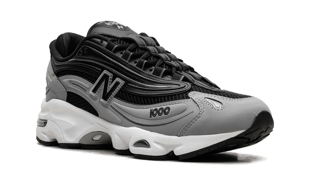 Overkicks - New Balance 1000 Black Grey (M1000A) - detalle lateral interior