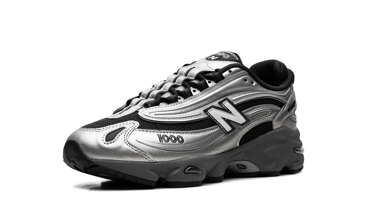 Overkicks - New Balance 1000 Black Silver Metallic (M1000EGR) - detalle suela