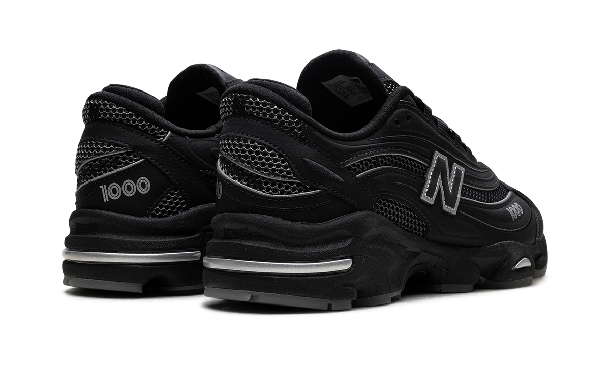 Overkicks - New Balance 1000 Lunar New Year Black (M1000LNY) - par completo