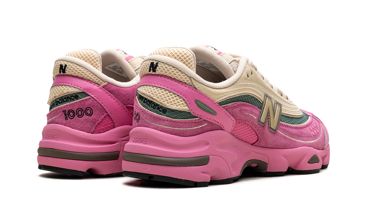 Overkicks - New Balance 1000 Real Pink Sandstone (M1000MC) - par completo