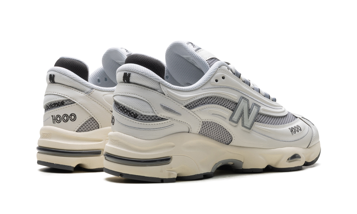 Overkicks - New Balance 1000 Sea Salt Grey (M1000MEW) - par completo