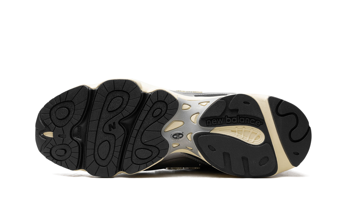Overkicks - New Balance 1000 Silver Metallic (M1000SL) - vista superior