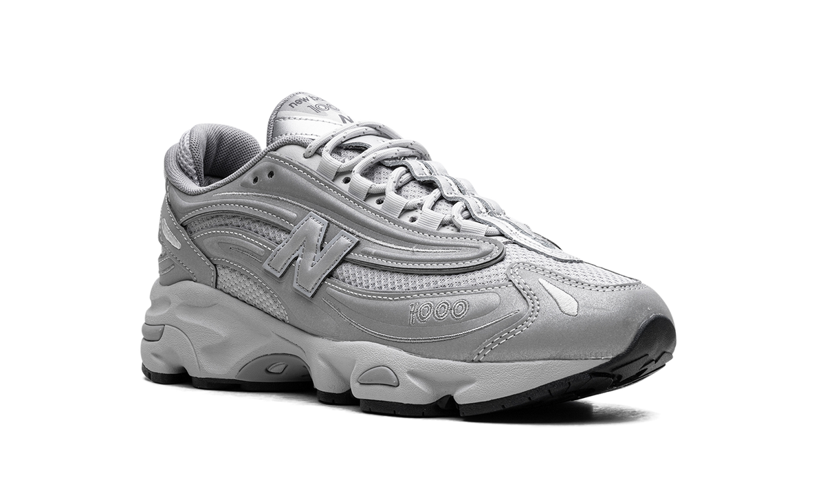 Overkicks - New Balance 1000 Silver Reflective (M1000TE) - detalle lateral interior