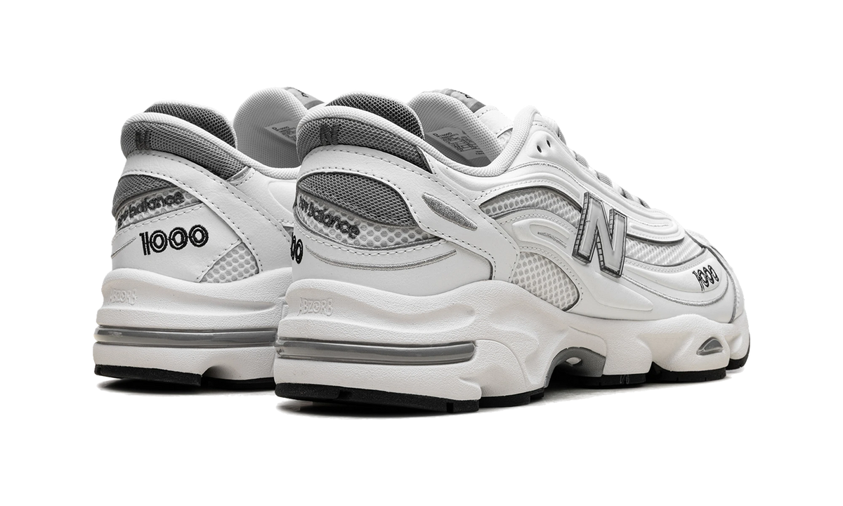 Overkicks - New Balance 1000 White (M1000D) - par completo