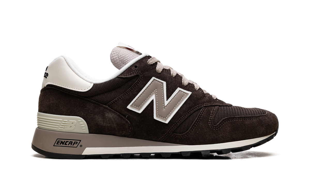 Overkicks - New Balance 1300 MiUSA Rich Earth (U1300RS) - detalle talón